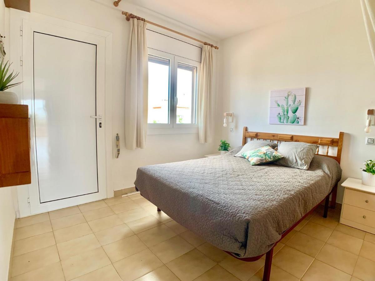 Apartment Vista Bahia 23 -2 Sea View Емпуриабрава Екстериор снимка